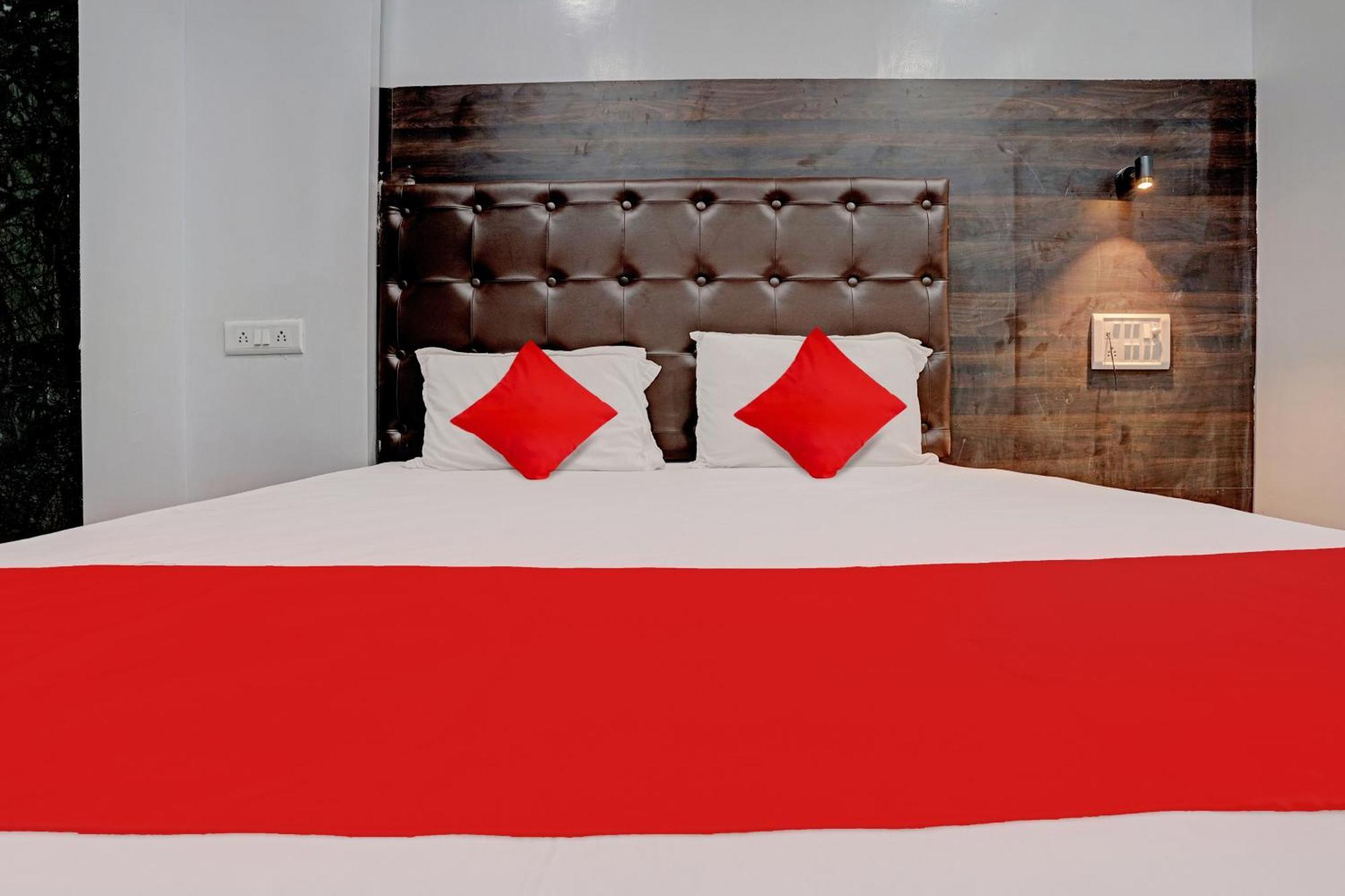 Hotel O Nithyanand Βομβάη Εξωτερικό φωτογραφία