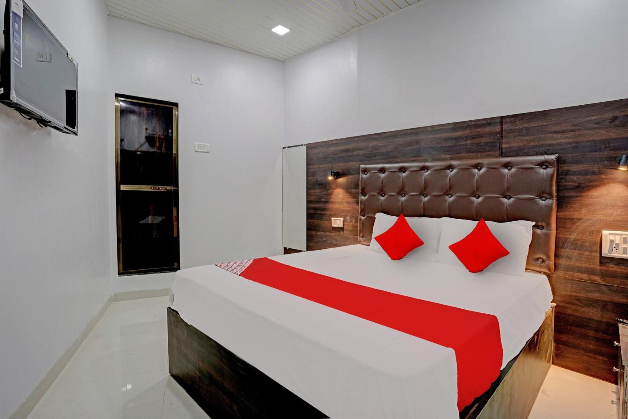 Hotel O Nithyanand Βομβάη Εξωτερικό φωτογραφία