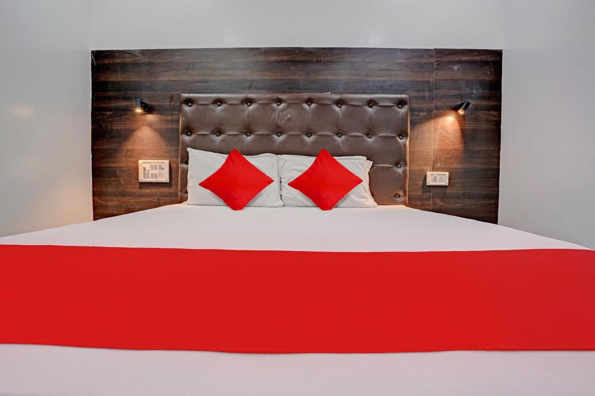 Hotel O Nithyanand Βομβάη Εξωτερικό φωτογραφία