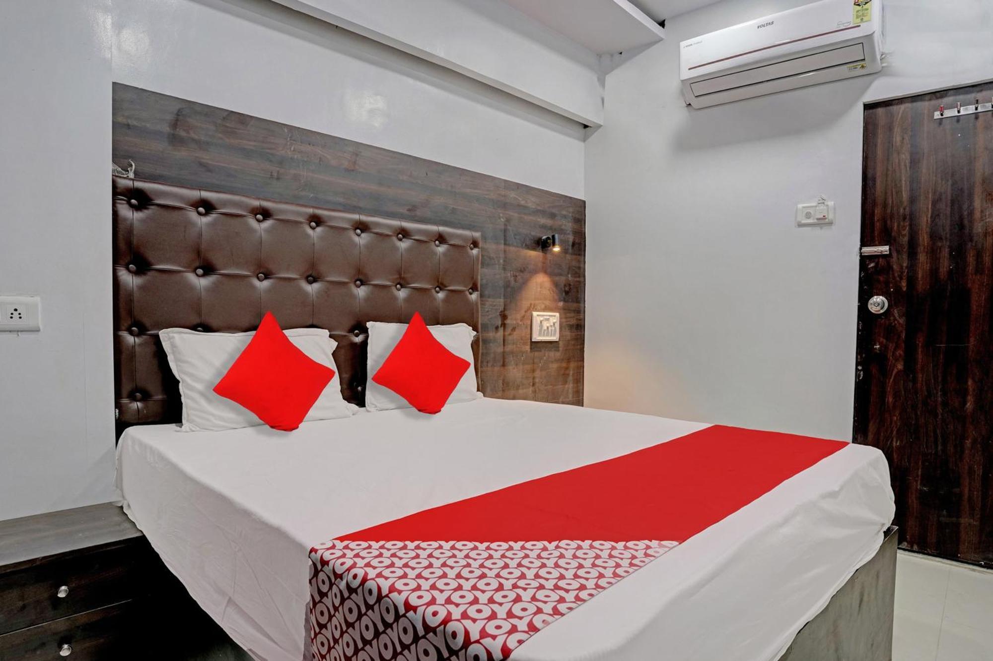 Hotel O Nithyanand Βομβάη Εξωτερικό φωτογραφία